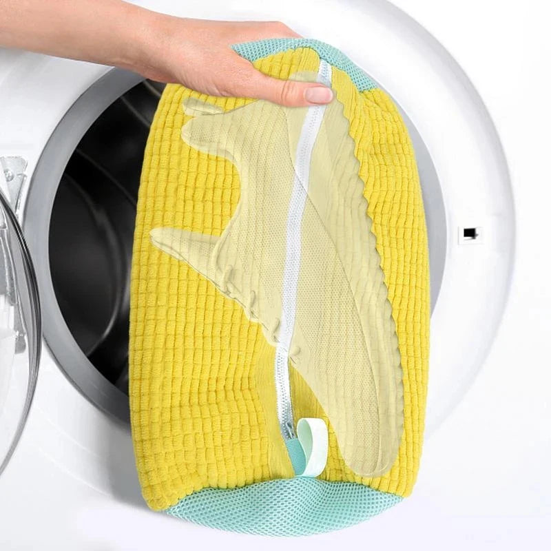 Deluxe Shoe Washing Bag