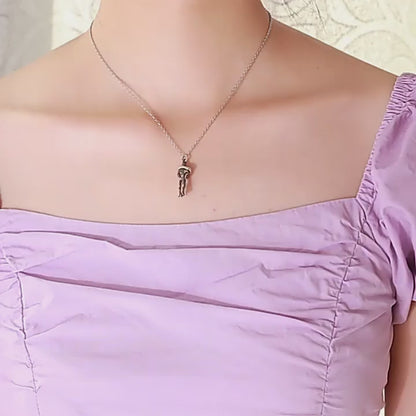 💞 Eternal Embrace Couple Necklace